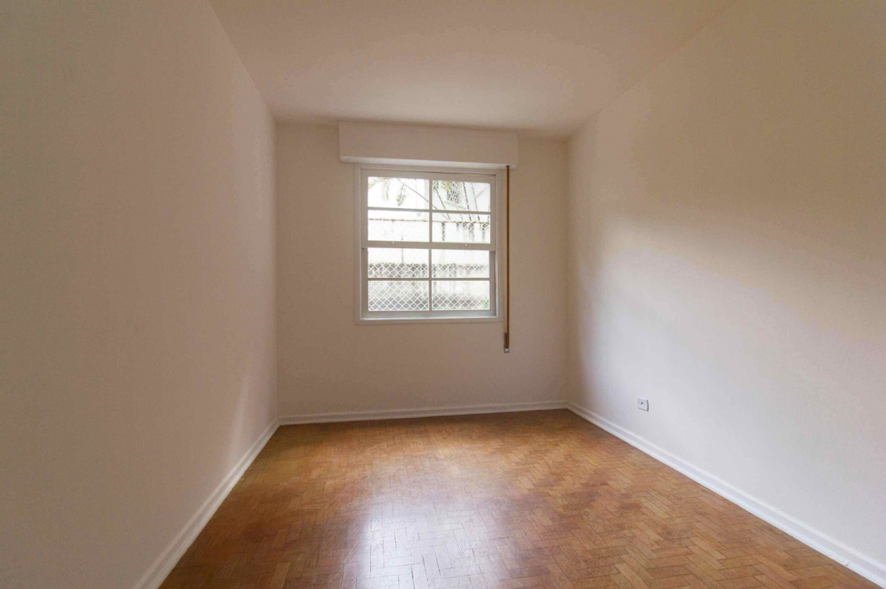 Apartamento para alugar com 3 quartos, 101m² - Foto 9