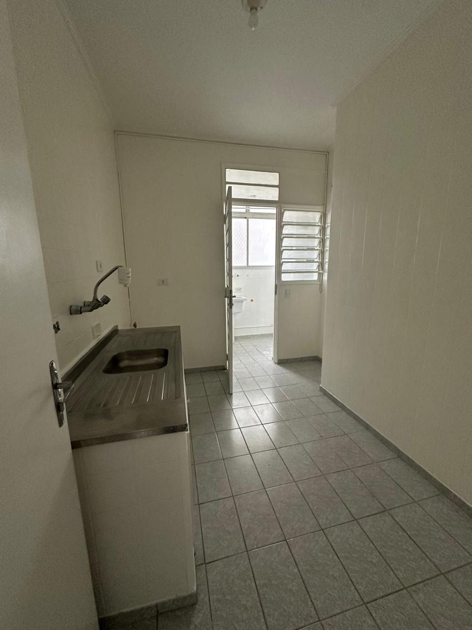 Apartamento à venda com 2 quartos, 74m² - Foto 13