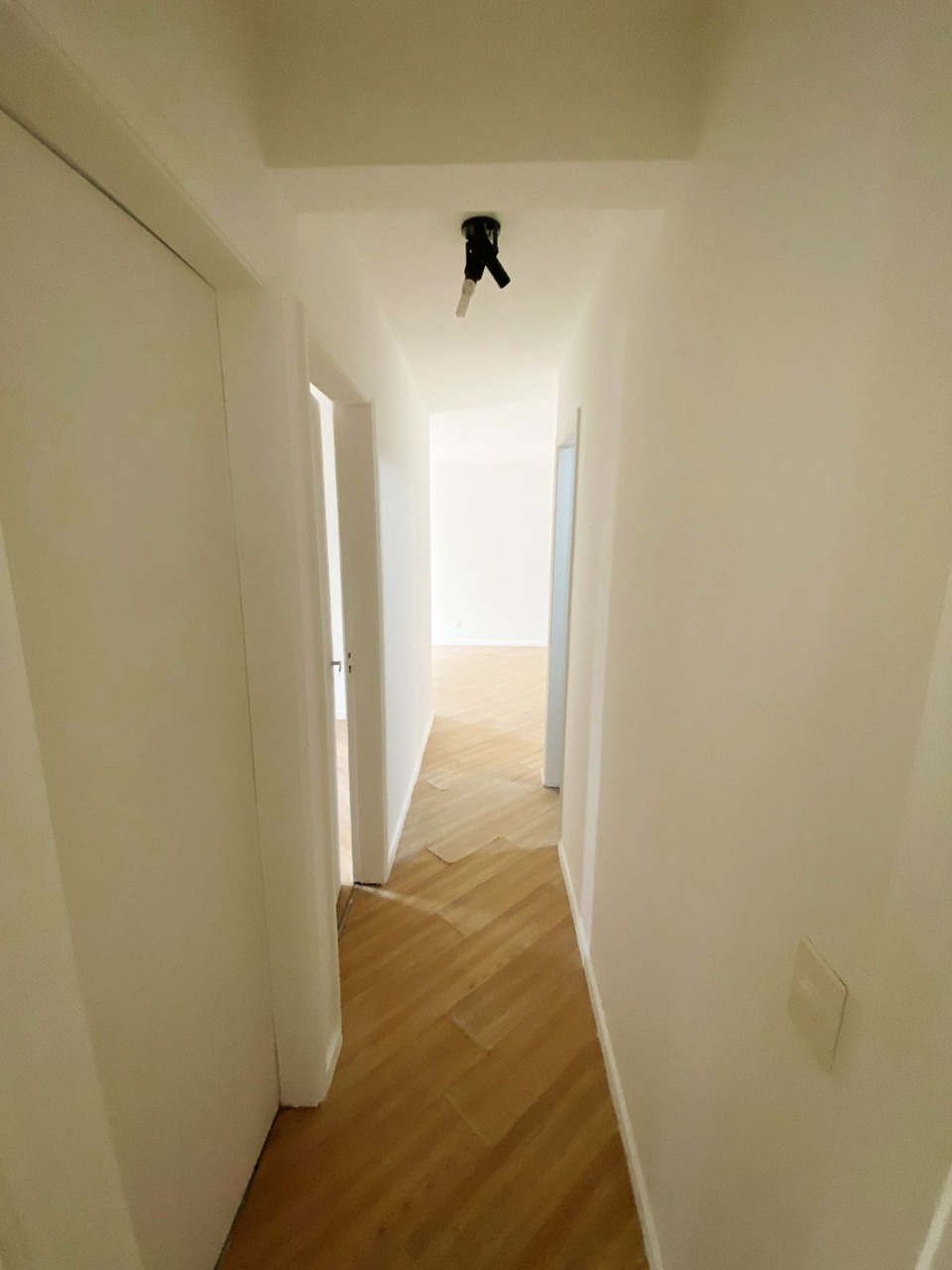 Apartamento para alugar com 3 quartos, 83m² - Foto 3