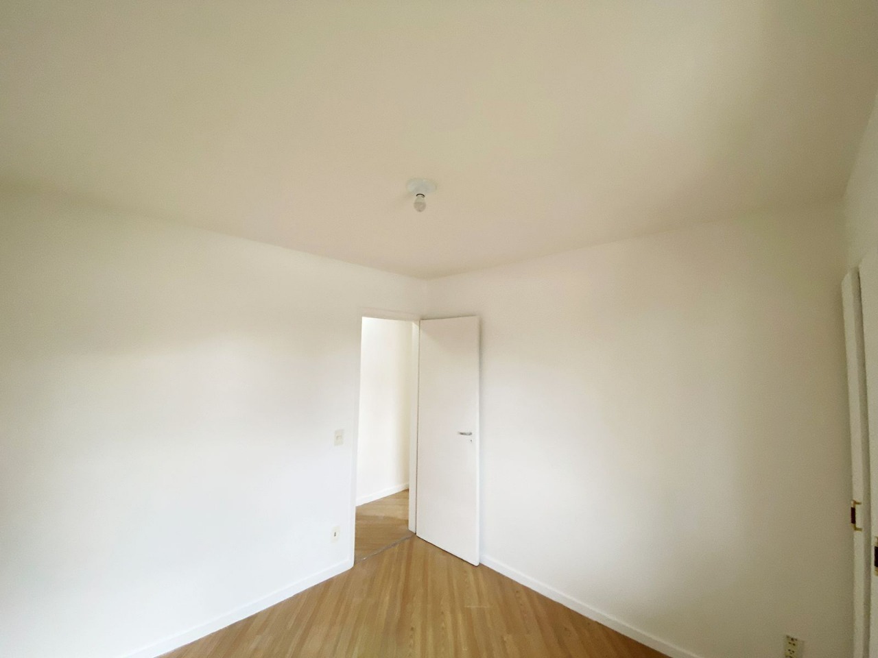 Apartamento para alugar com 3 quartos, 83m² - Foto 4