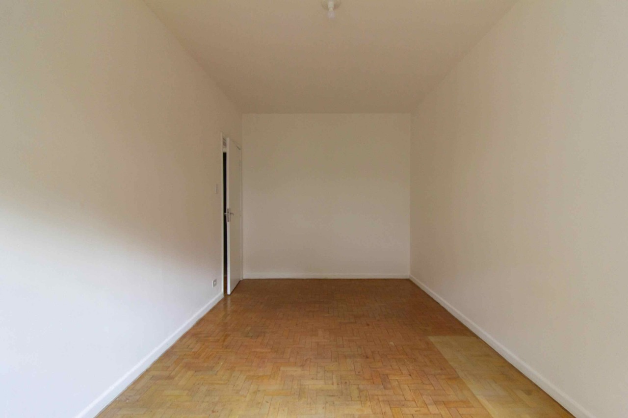 Apartamento para alugar com 3 quartos, 101m² - Foto 7