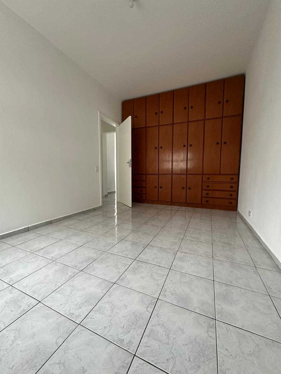 Apartamento à venda com 2 quartos, 74m² - Foto 8