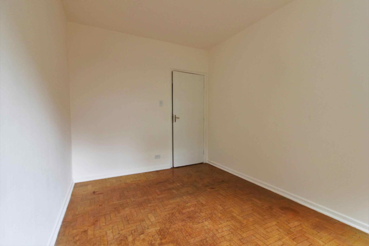 Apartamento para alugar com 3 quartos, 101m² - Foto 5