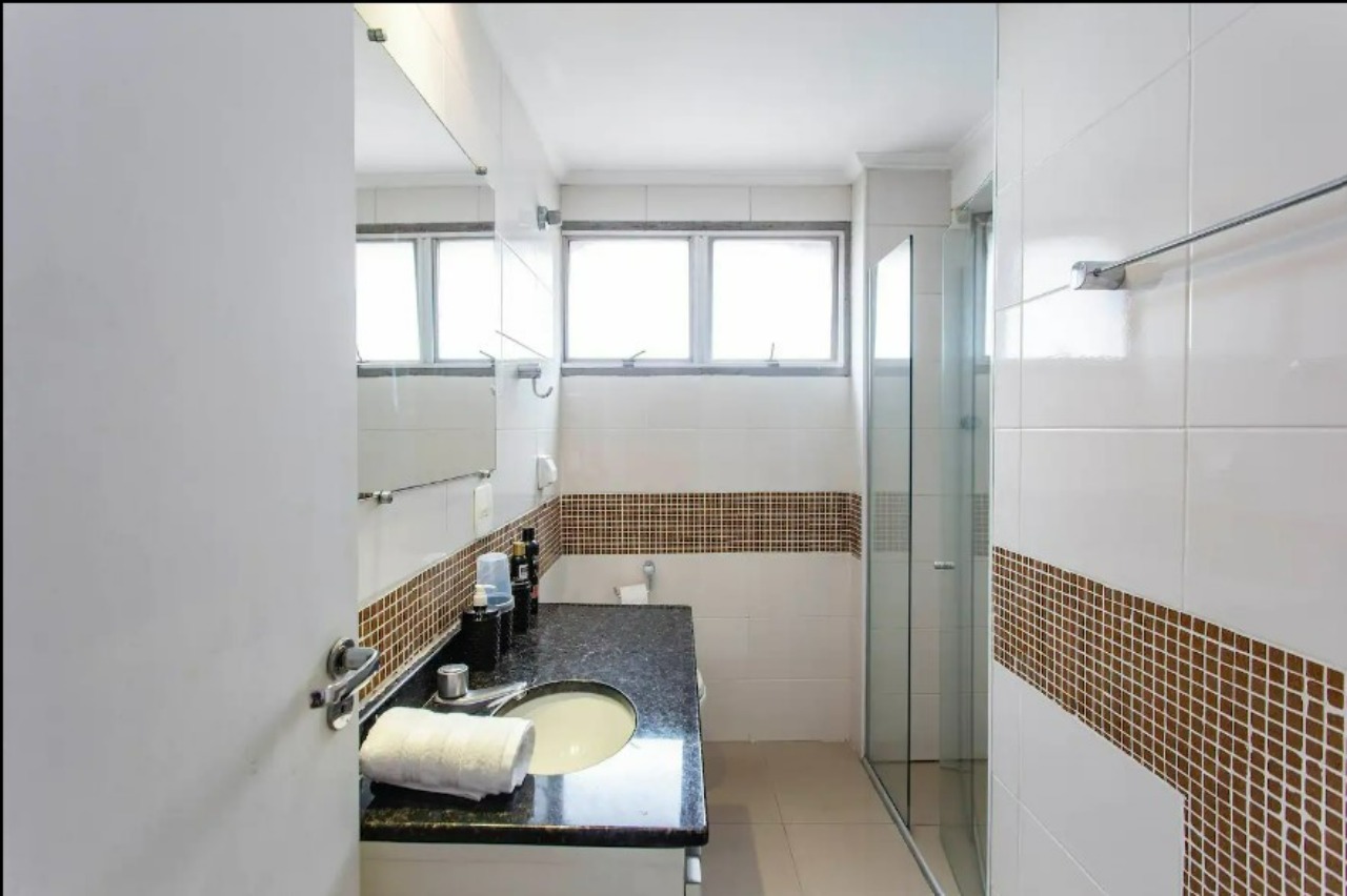 Apartamento à venda com 2 quartos, 85m² - Foto 17