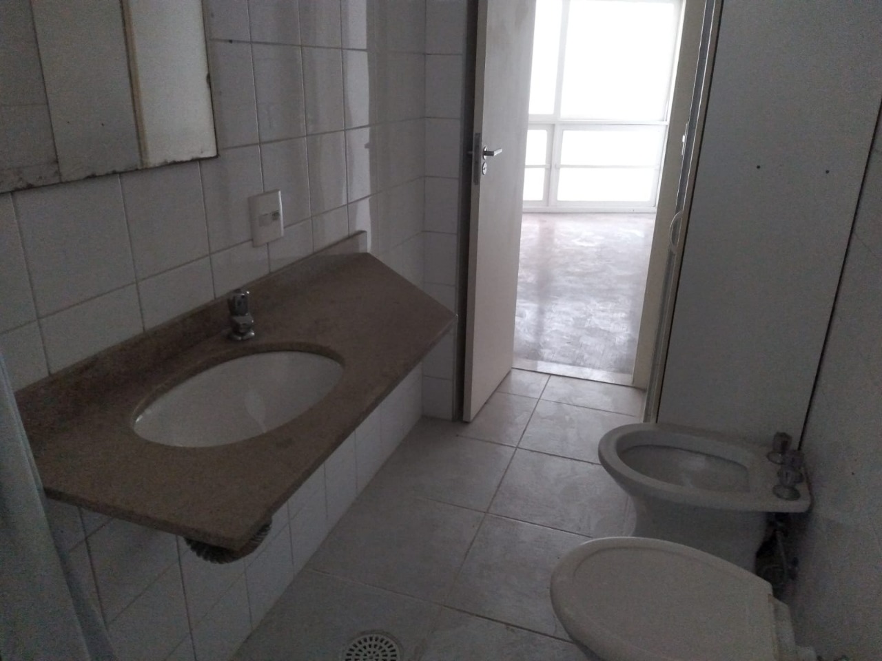 Apartamento à venda com 1 quarto, 50m² - Foto 15