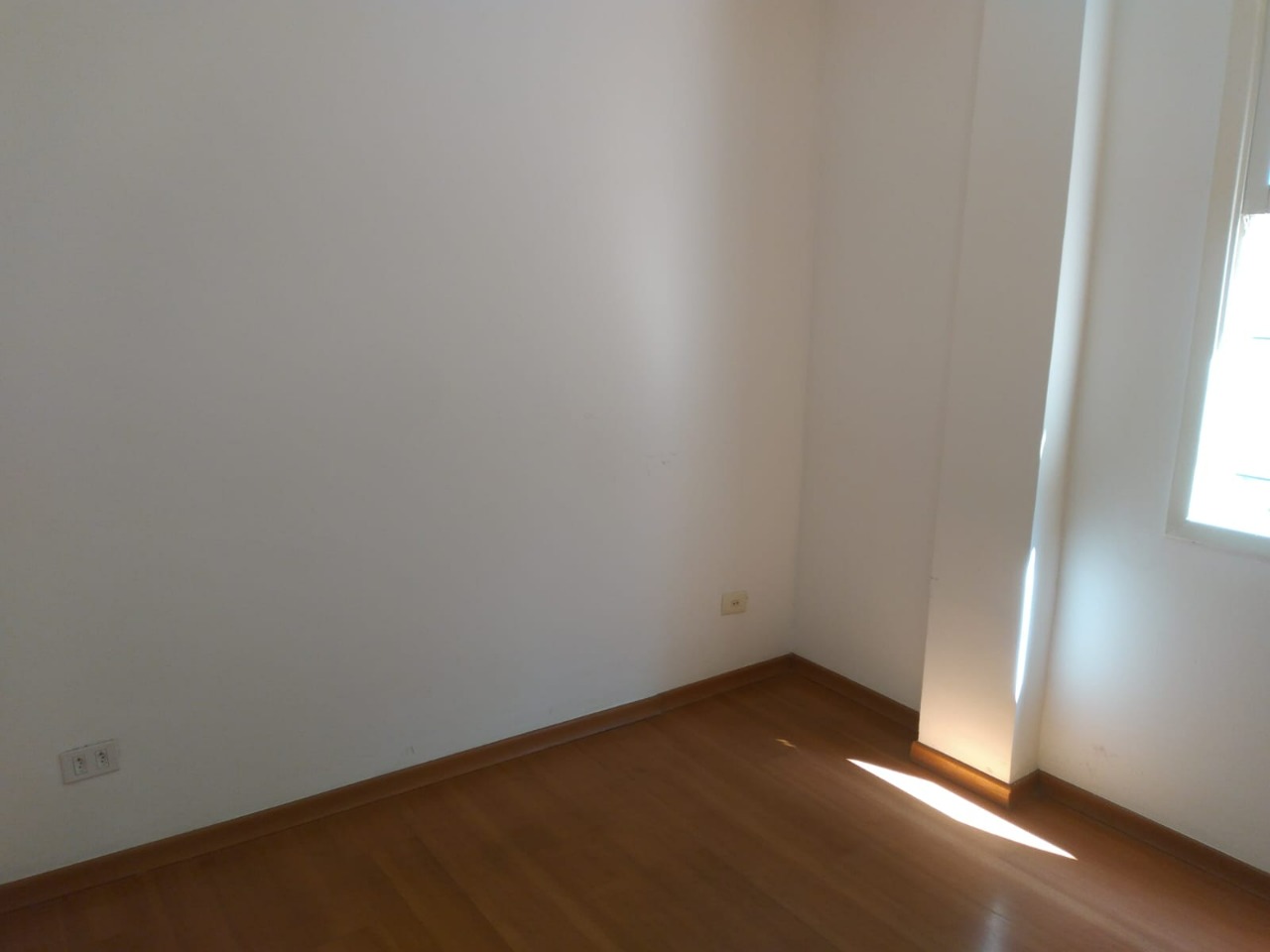 Apartamento para alugar com 2 quartos, 80m² - Foto 16