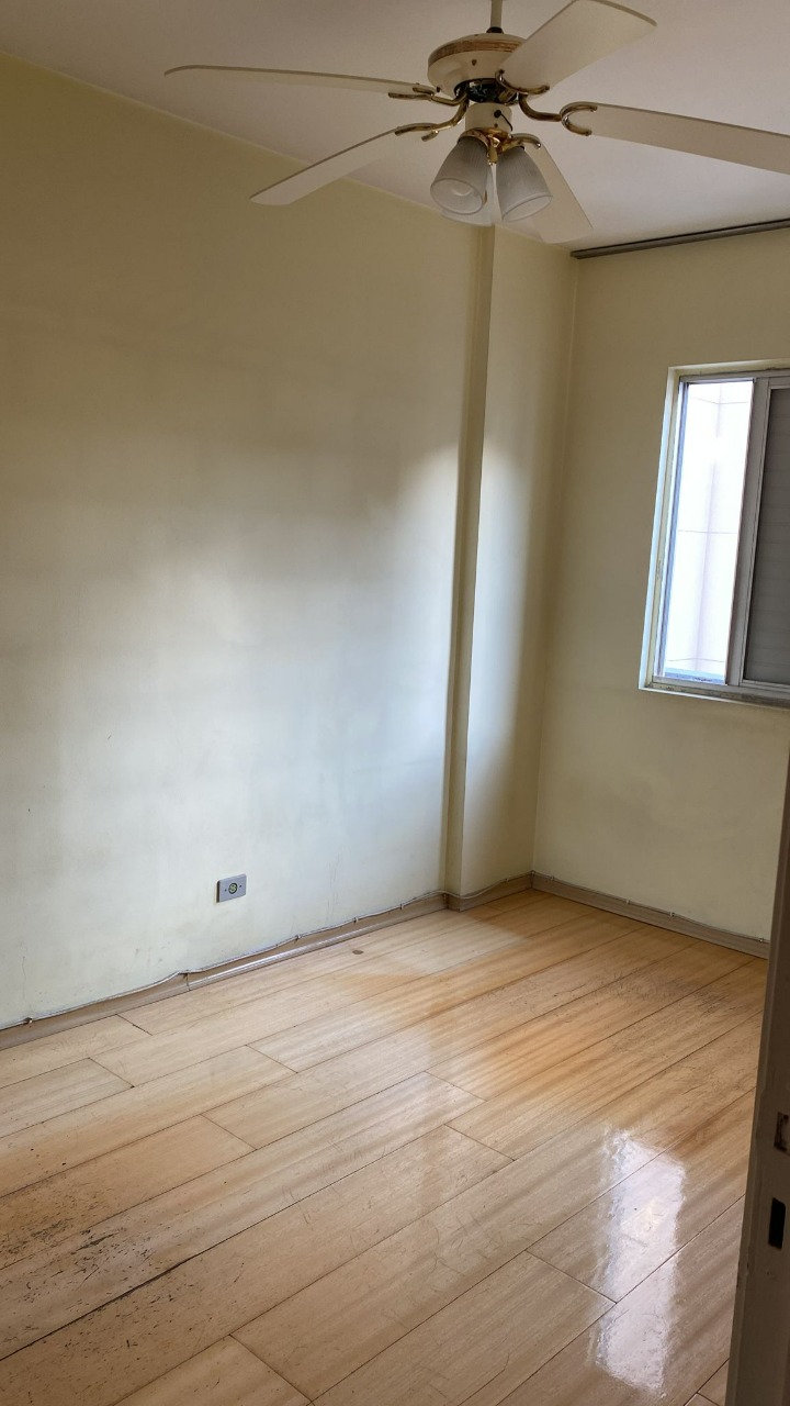 Apartamento à venda com 2 quartos, 61m² - Foto 8