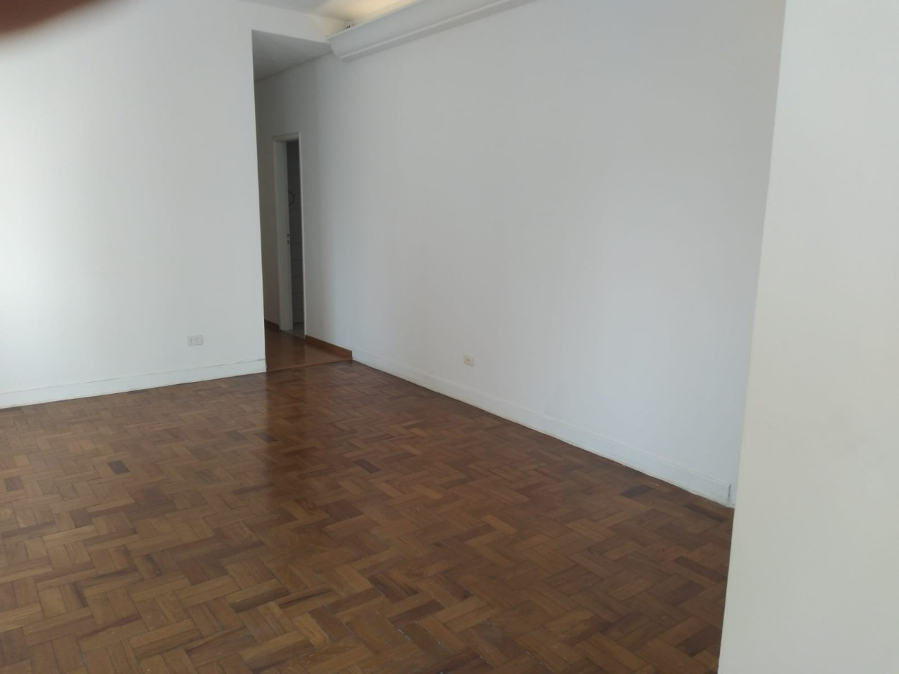 Apartamento para alugar com 2 quartos, 80m² - Foto 2