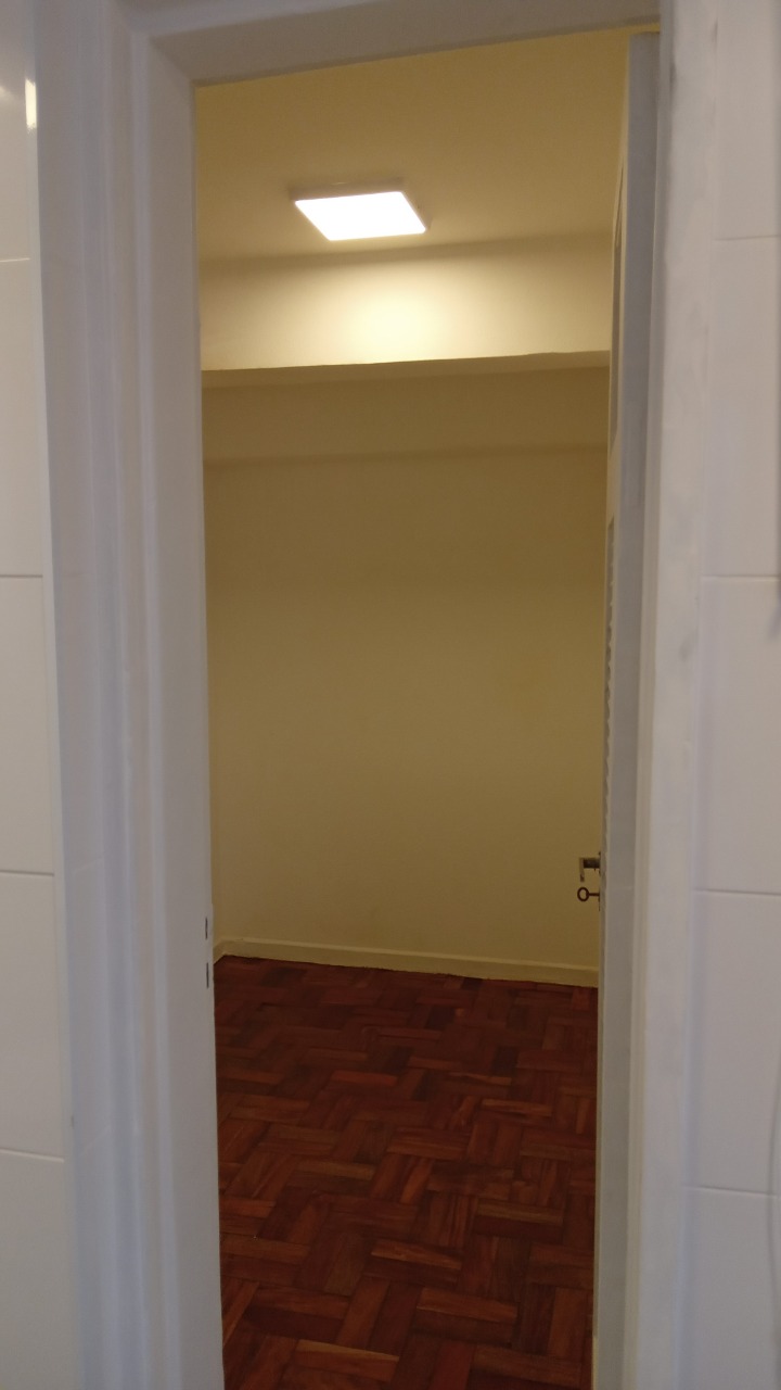 Apartamento para alugar com 3 quartos, 110m² - Foto 42