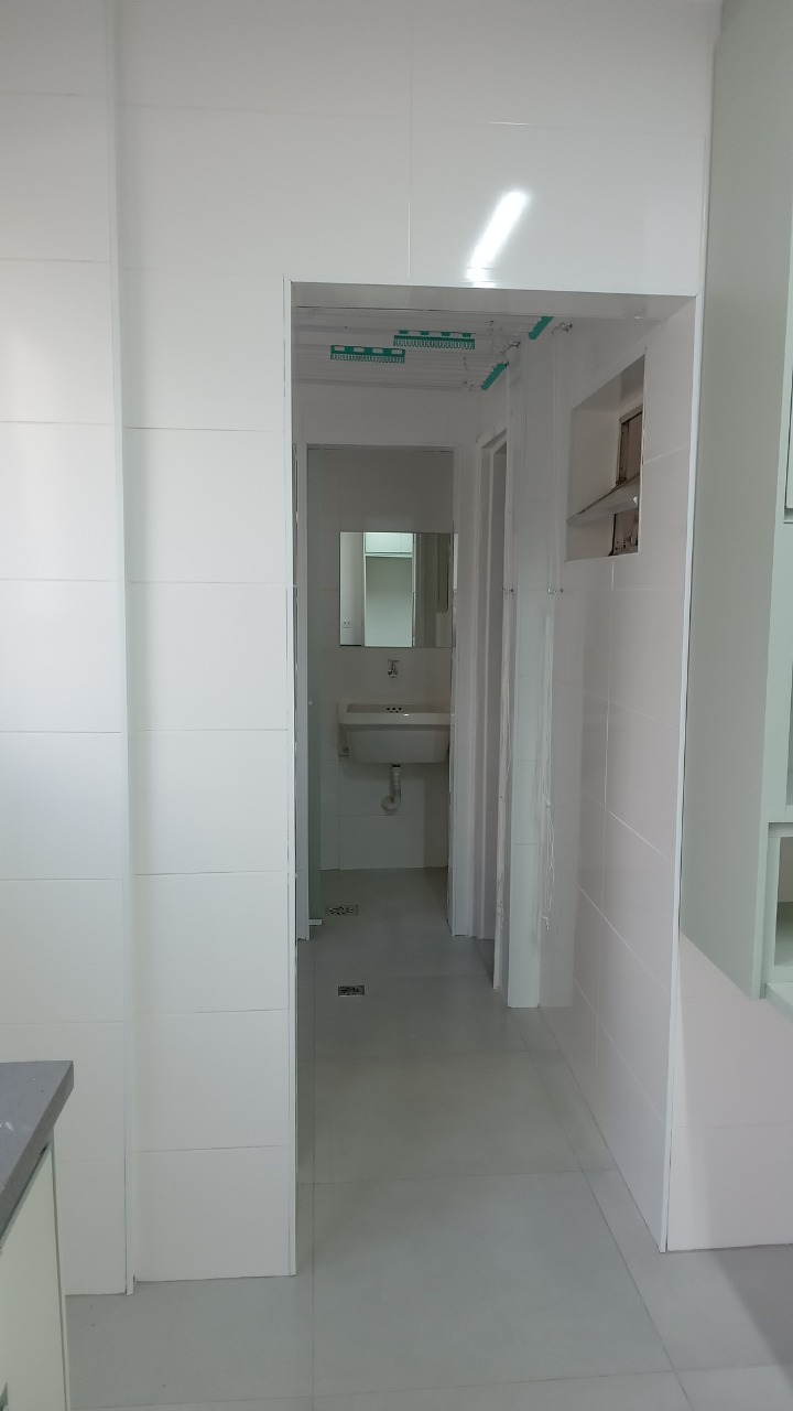 Apartamento para alugar com 3 quartos, 110m² - Foto 34