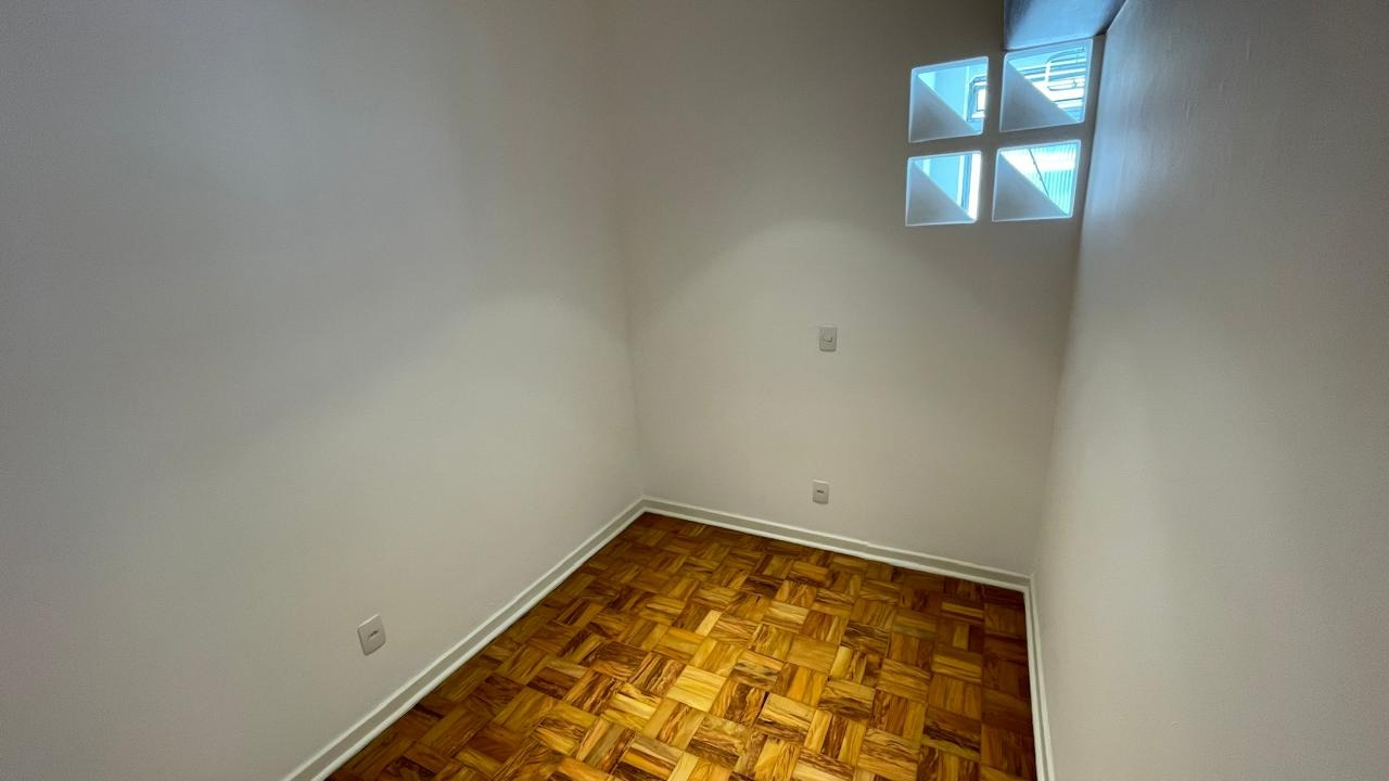 Apartamento para alugar com 2 quartos, 94m² - Foto 25