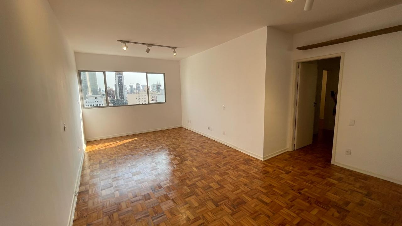 Apartamento para alugar com 2 quartos, 94m² - Foto 3