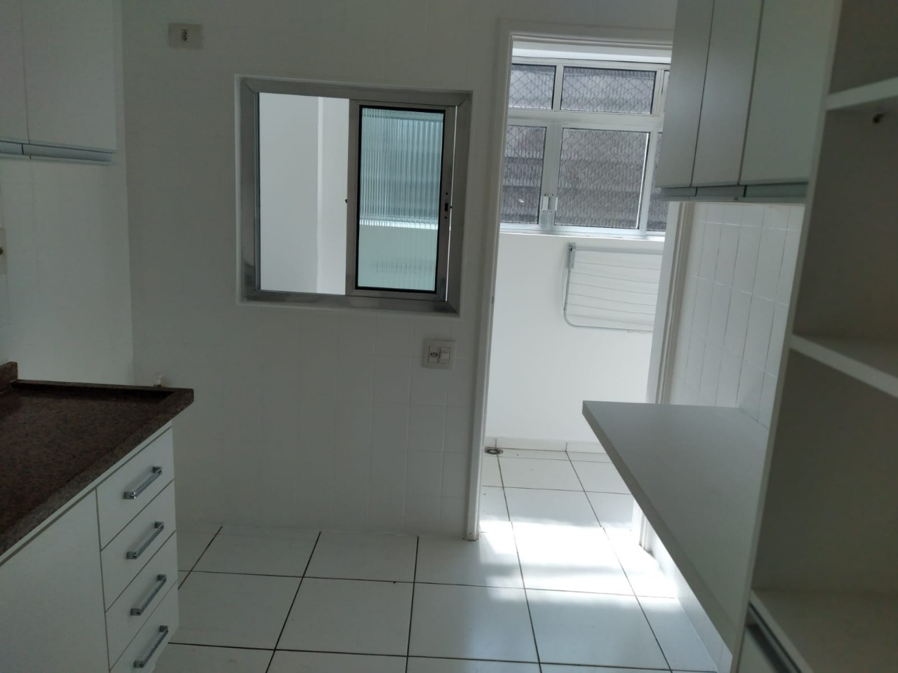 Apartamento para alugar com 2 quartos, 89m² - Foto 8