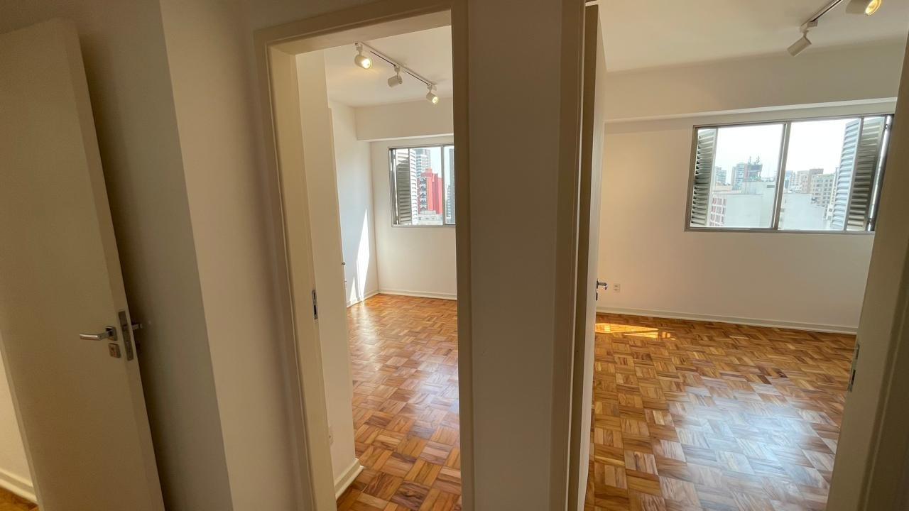 Apartamento para alugar com 2 quartos, 94m² - Foto 16