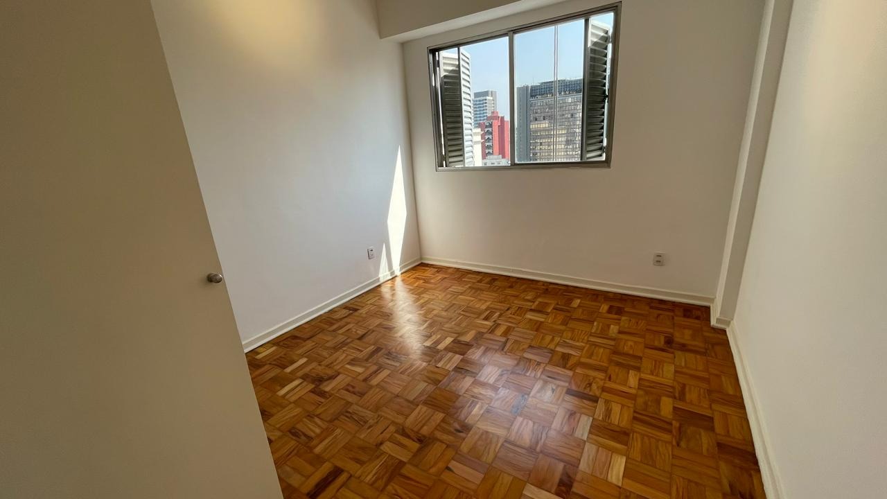 Apartamento para alugar com 2 quartos, 94m² - Foto 19