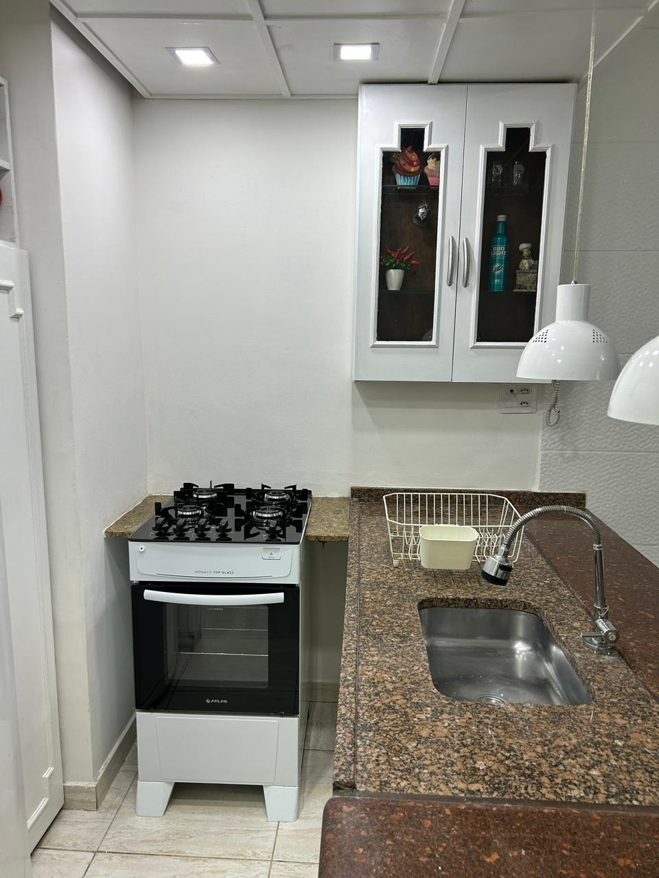 Apartamento para alugar com 1 quarto, 45m² - Foto 7