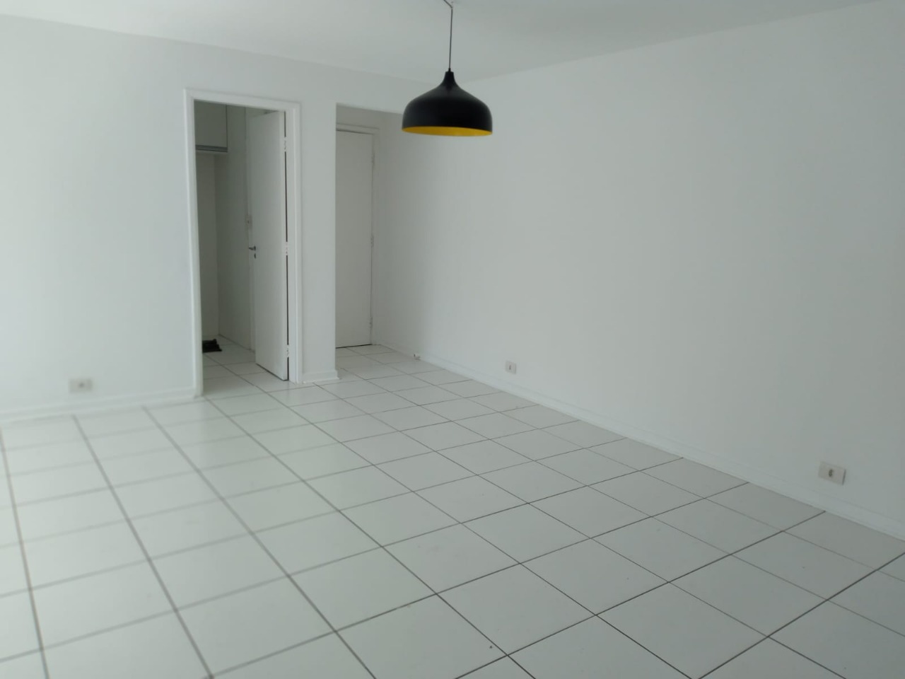 Apartamento para alugar com 2 quartos, 89m² - Foto 4