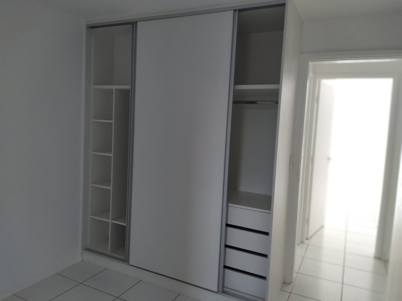 Apartamento para alugar com 2 quartos, 89m² - Foto 14