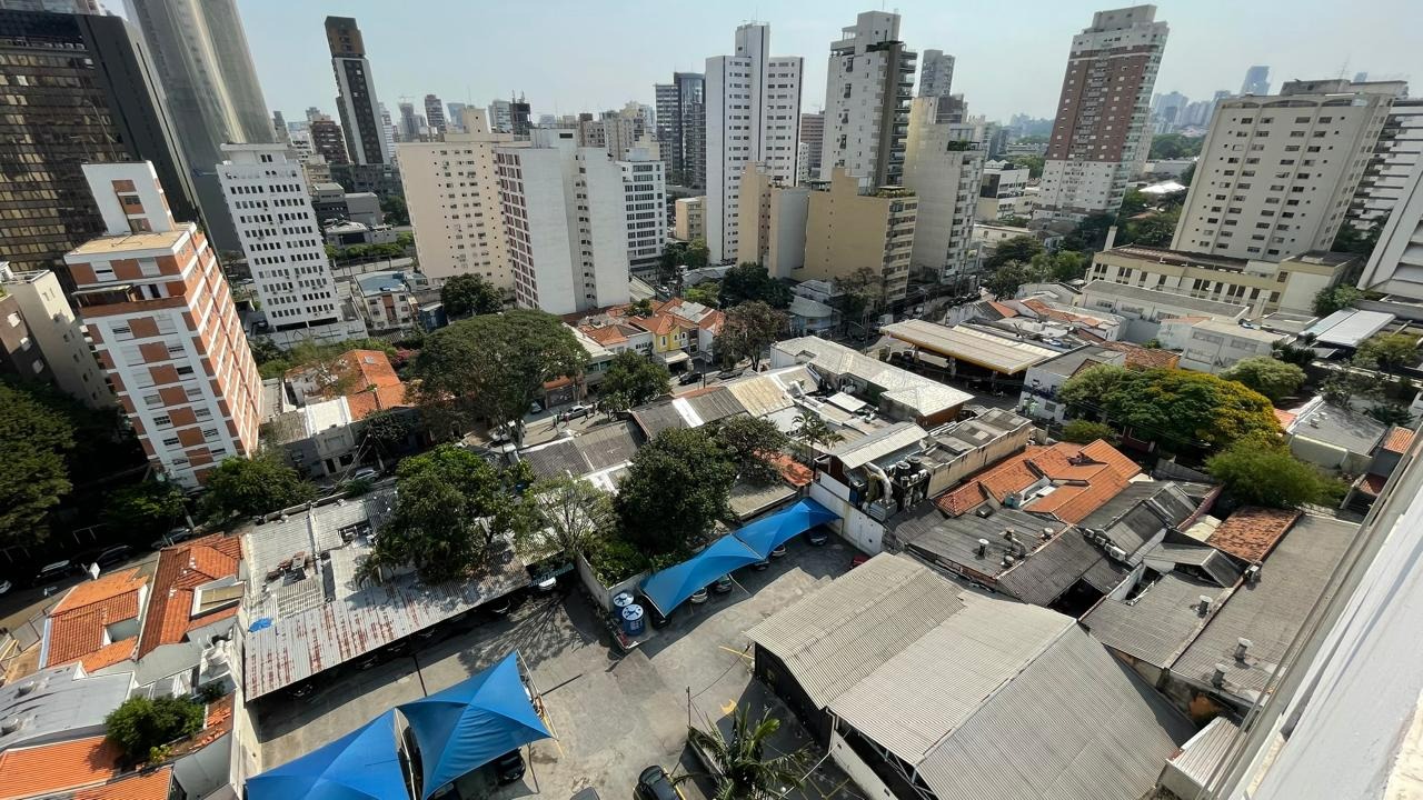 Apartamento para alugar com 2 quartos, 94m² - Foto 18