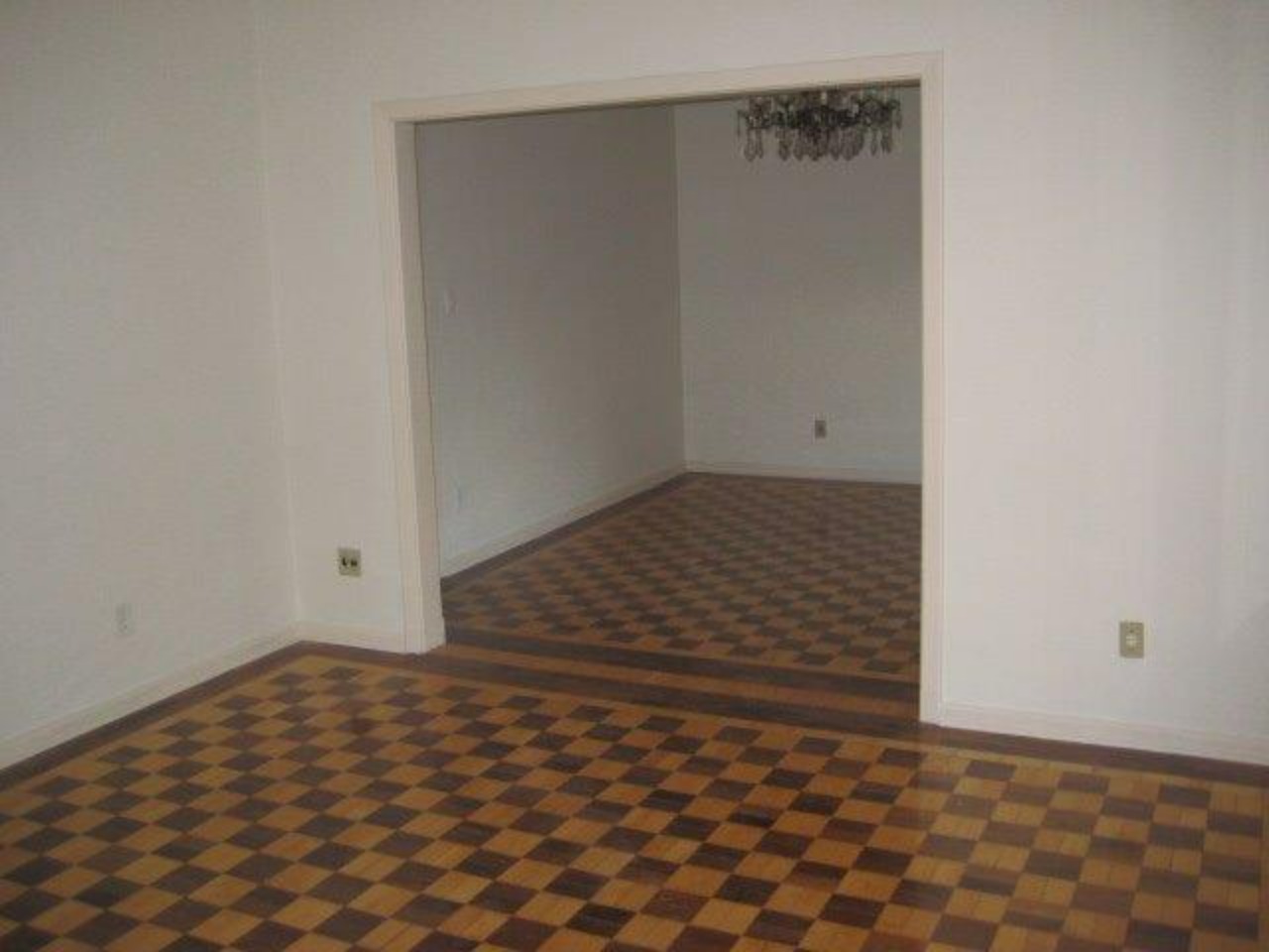 Apartamento para alugar com 3 quartos, 160m² - Foto 13