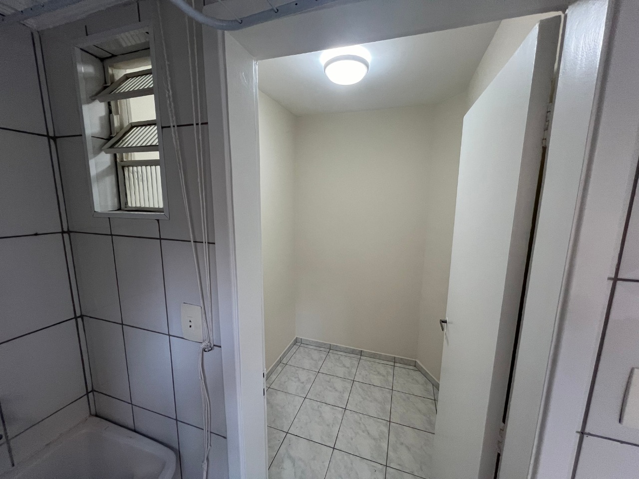 Apartamento à venda com 2 quartos, 77m² - Foto 8