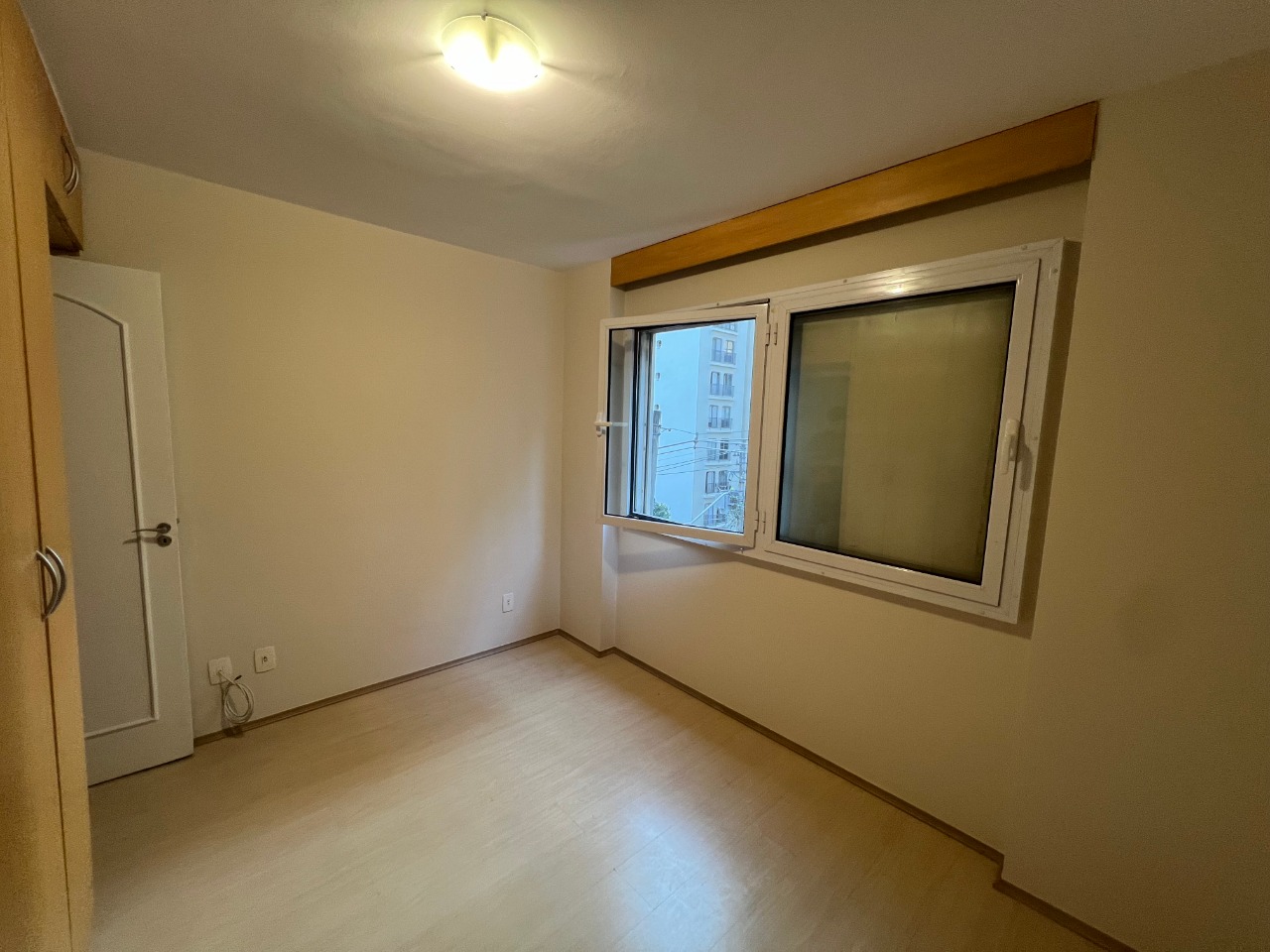 Apartamento à venda com 2 quartos, 77m² - Foto 14