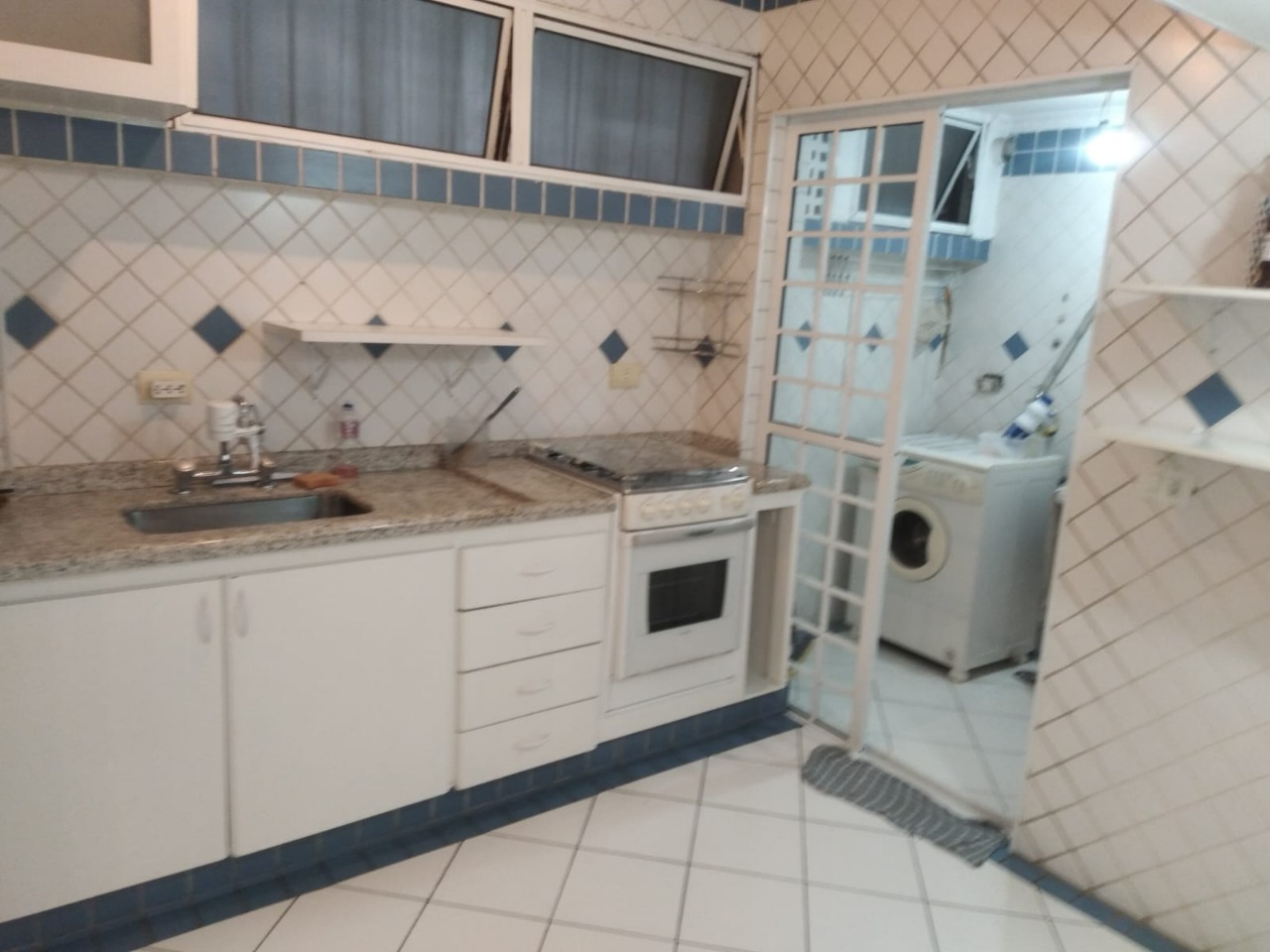 Apartamento para alugar com 1 quarto, 50m² - Foto 16