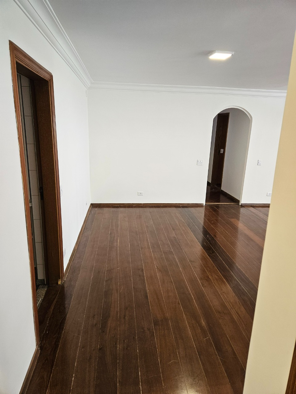 Apartamento para alugar com 3 quartos, 175m² - Foto 3