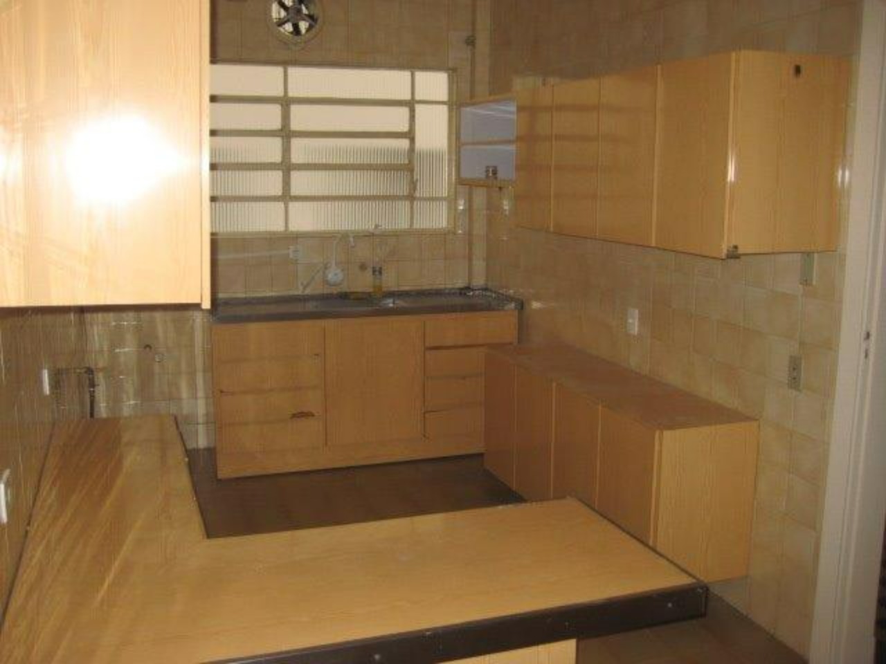 Apartamento para alugar com 3 quartos, 160m² - Foto 6