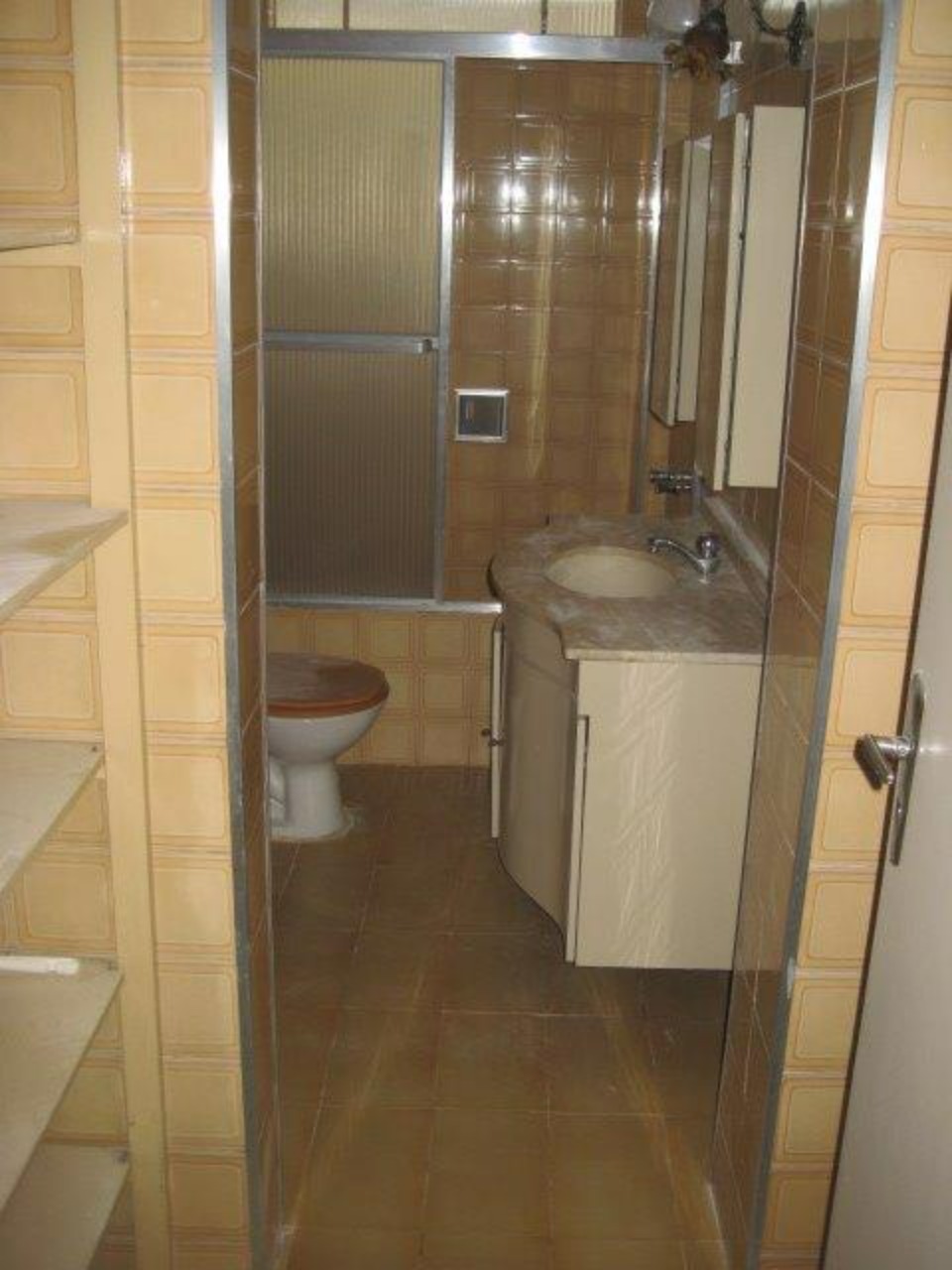 Apartamento para alugar com 3 quartos, 160m² - Foto 15