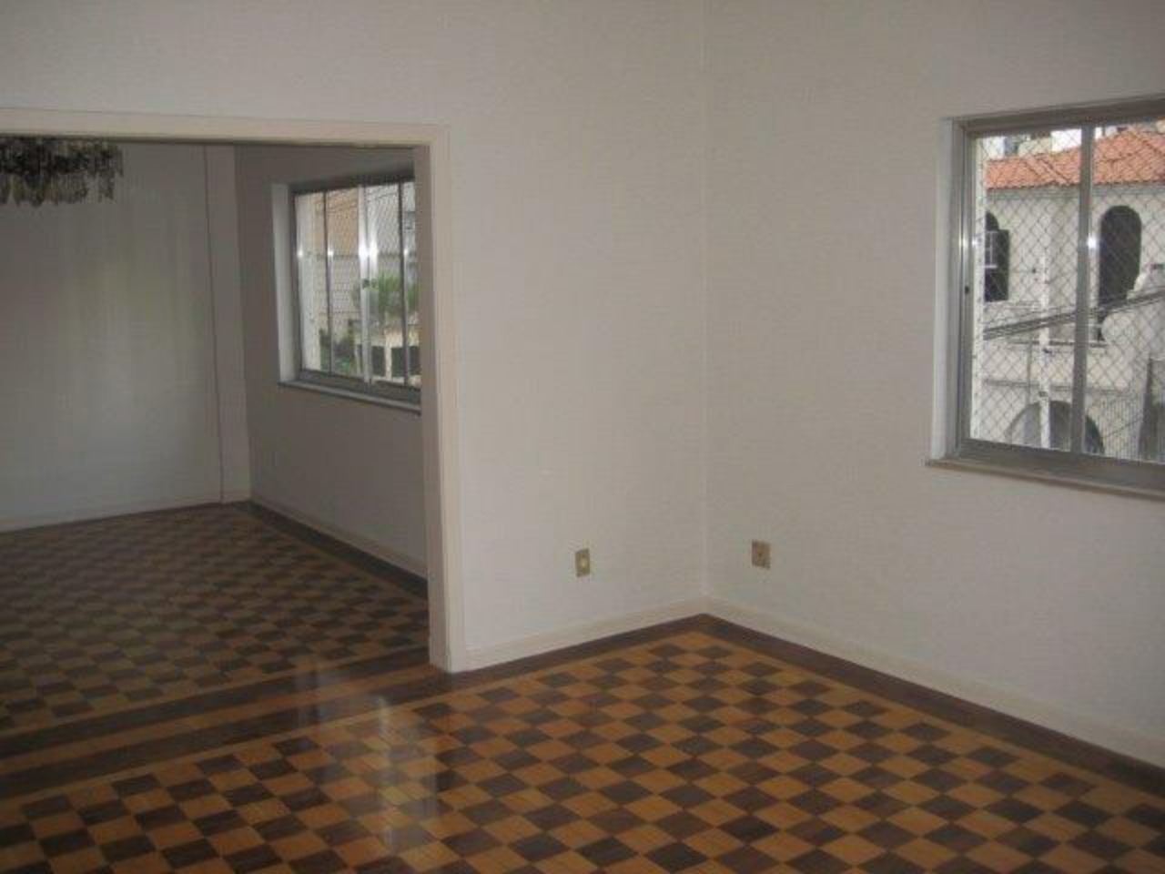 Apartamento para alugar com 3 quartos, 160m² - Foto 1