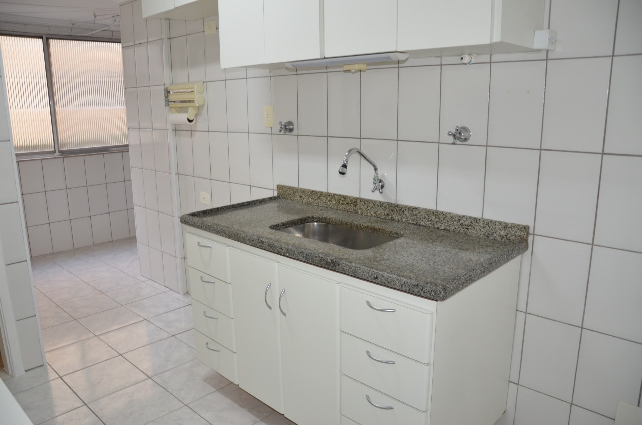 Apartamento à venda com 2 quartos, 77m² - Foto 5