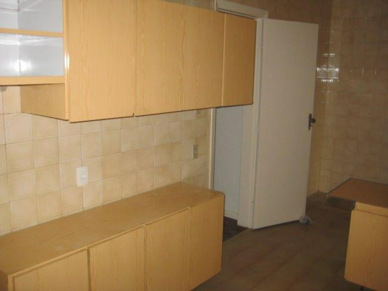 Apartamento para alugar com 3 quartos, 160m² - Foto 4