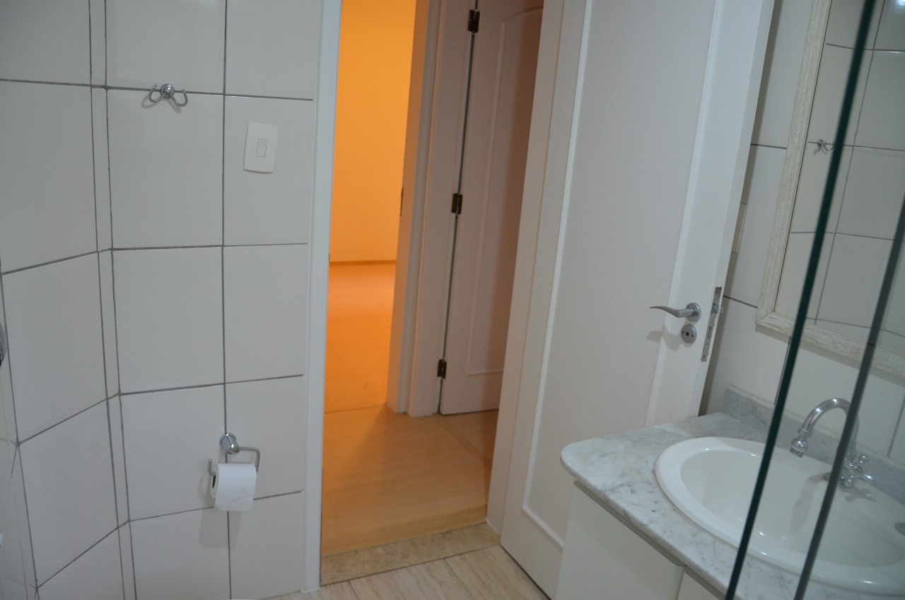 Apartamento à venda com 2 quartos, 77m² - Foto 12