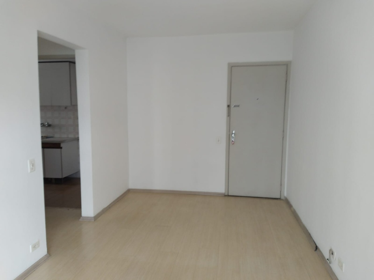 Apartamento à venda com 1 quarto, 50m² - Foto 7