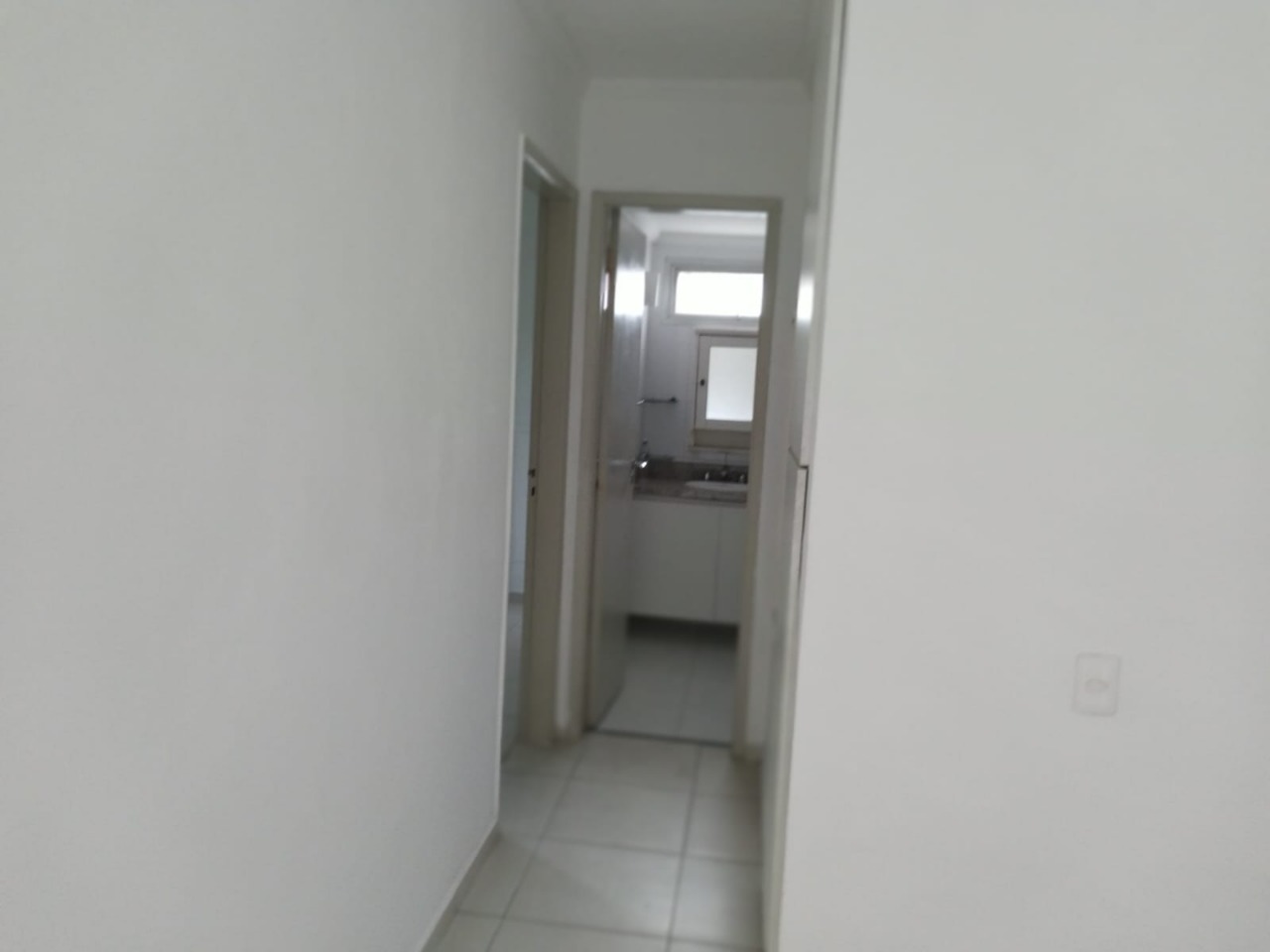 Apartamento para alugar com 1 quarto, 50m² - Foto 6