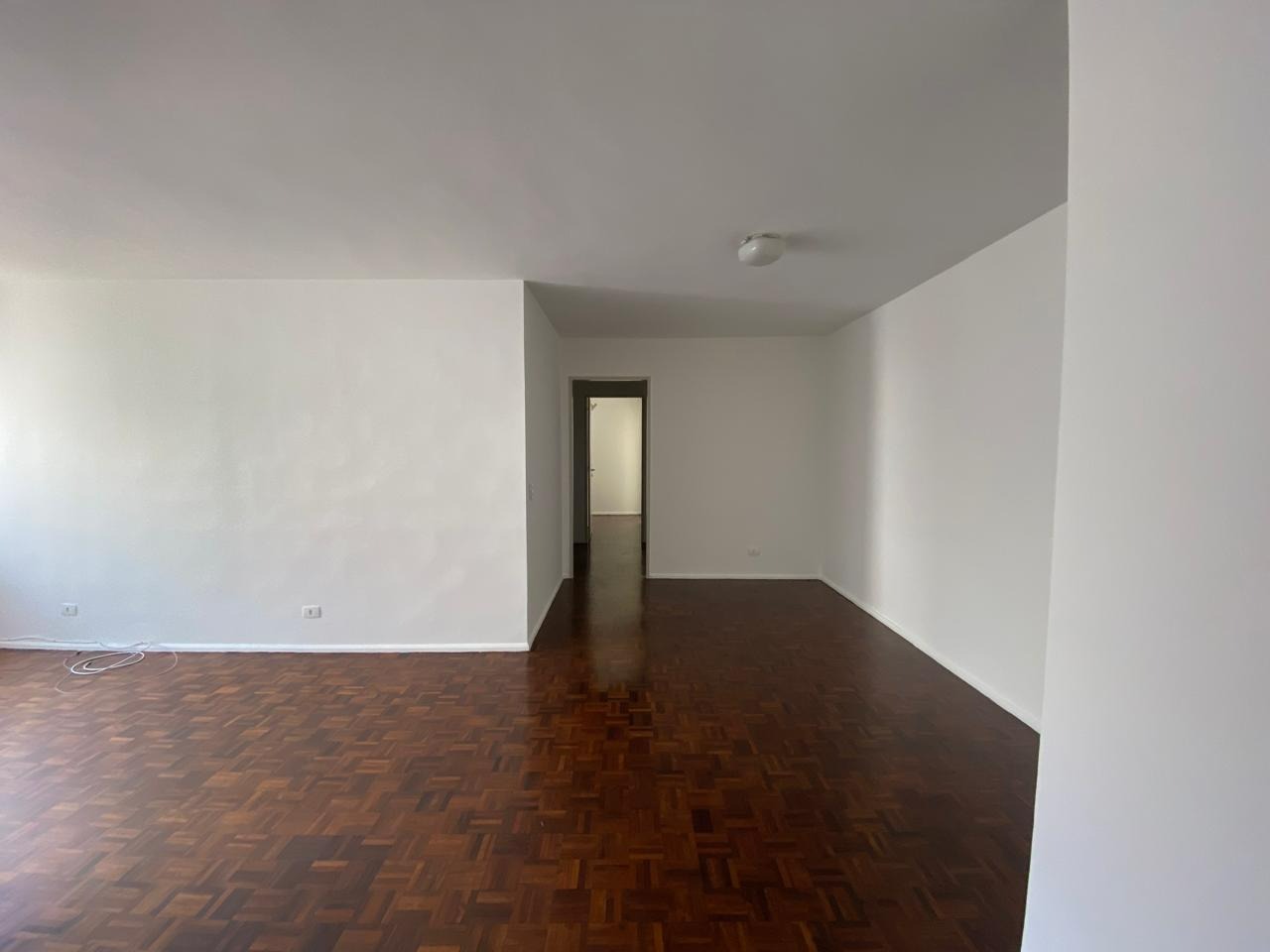 Apartamento para alugar com 3 quartos, 110m² - Foto 1