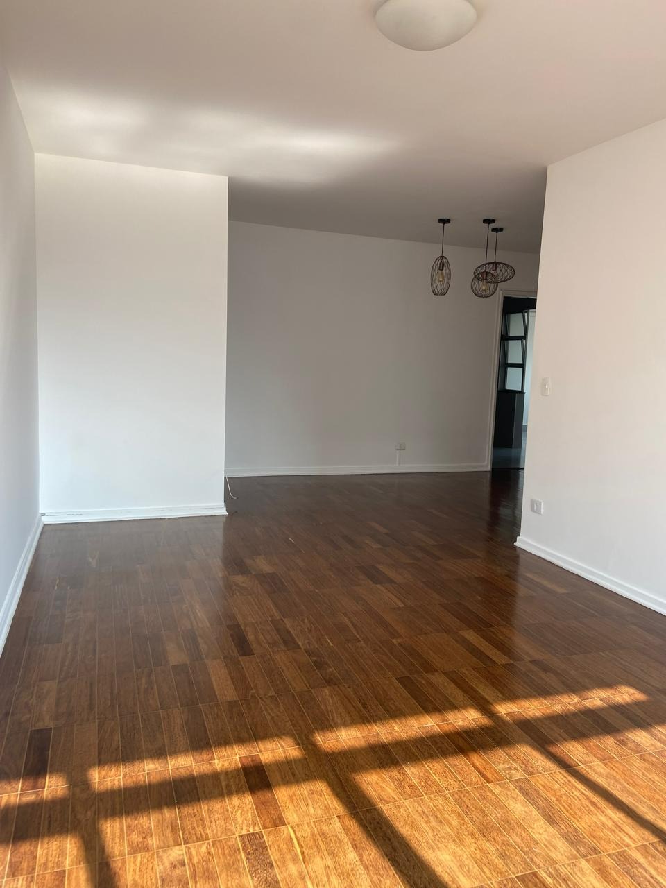 Apartamento para alugar com 3 quartos, 145m² - Foto 5