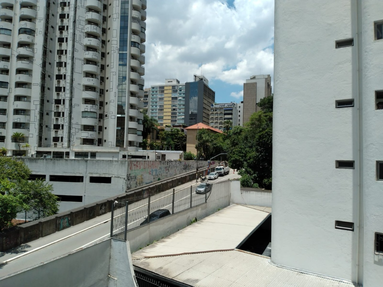 Apartamento à venda com 1 quarto, 50m² - Foto 17