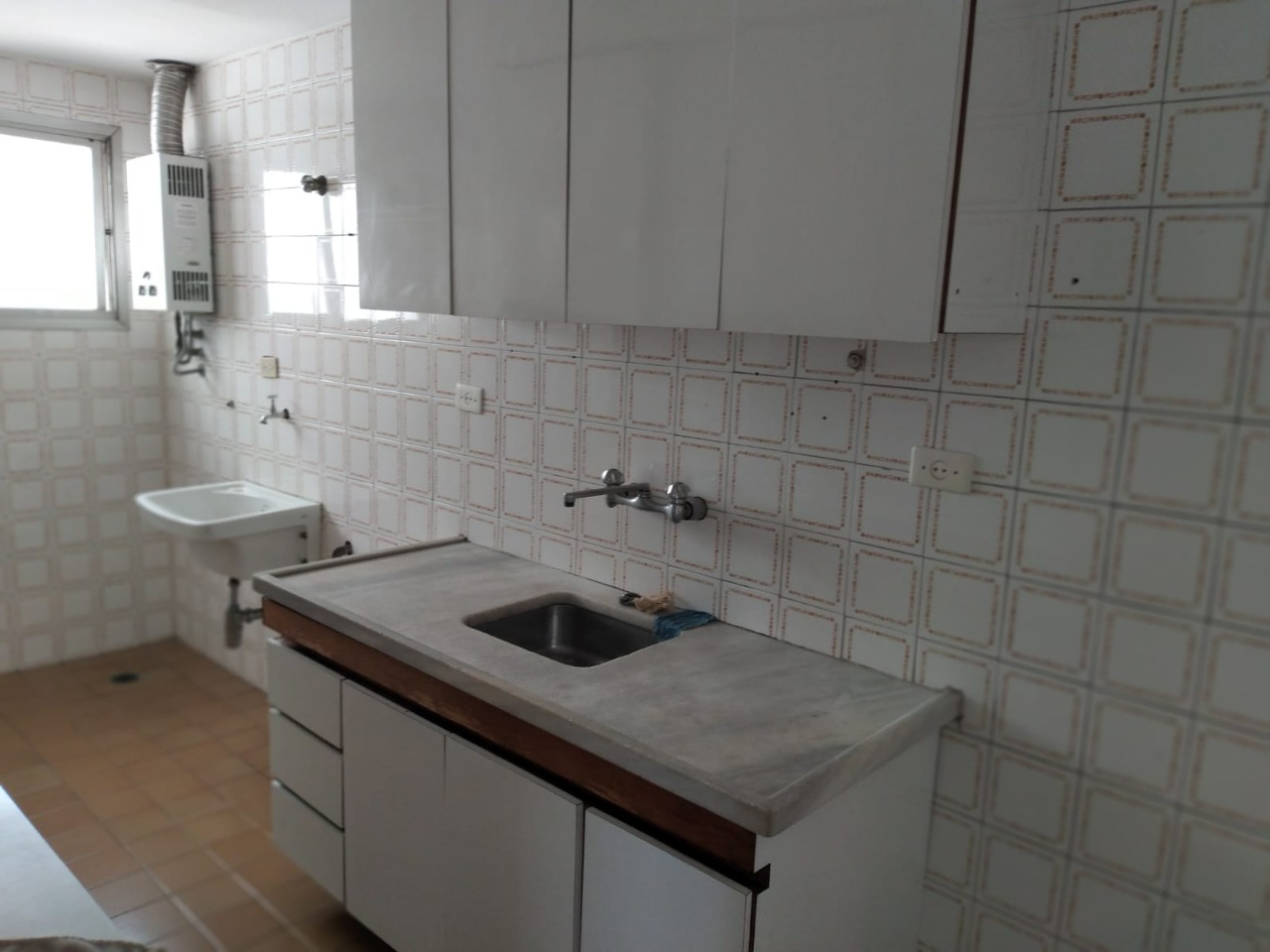 Apartamento à venda com 1 quarto, 50m² - Foto 11