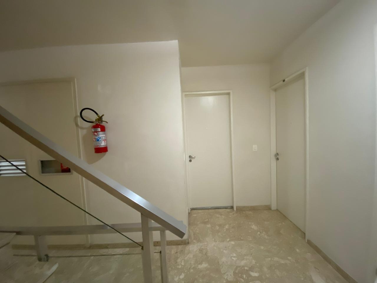 Apartamento para alugar com 3 quartos, 110m² - Foto 19