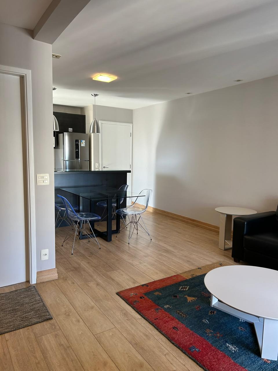 Apartamento para alugar com 2 quartos, 75m² - Foto 16