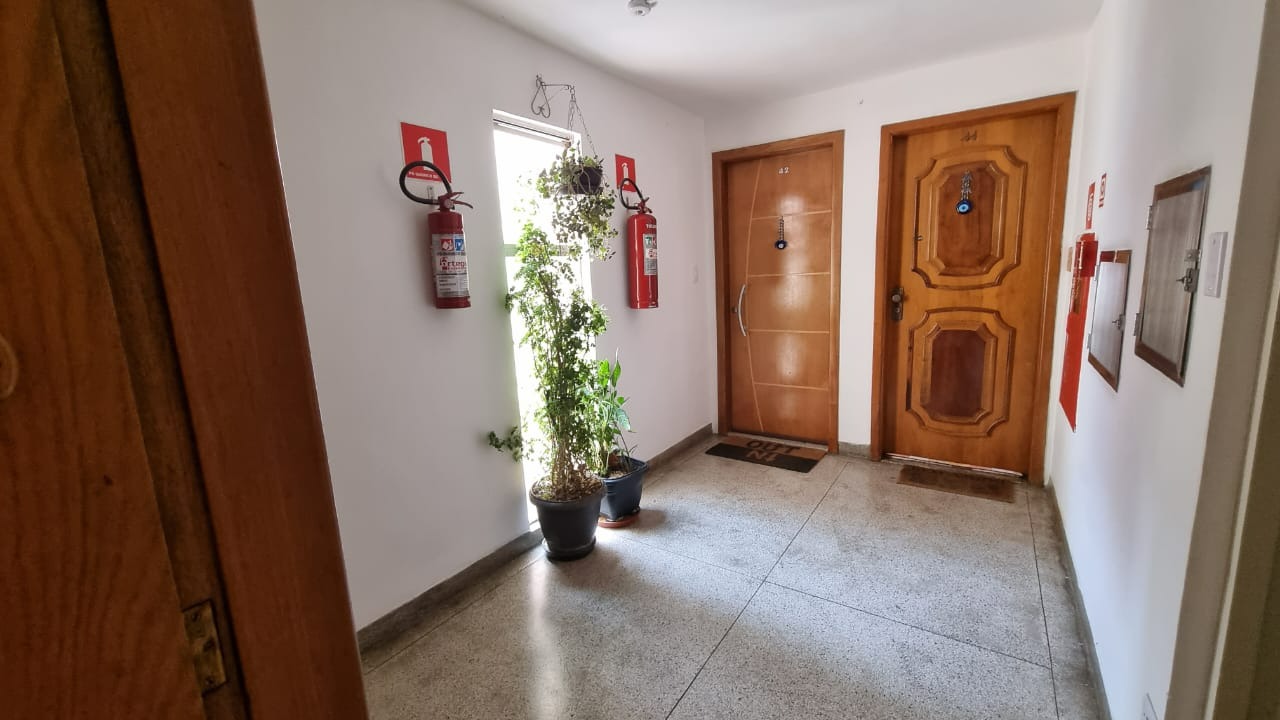 Apartamento à venda com 3 quartos, 82m² - Foto 33