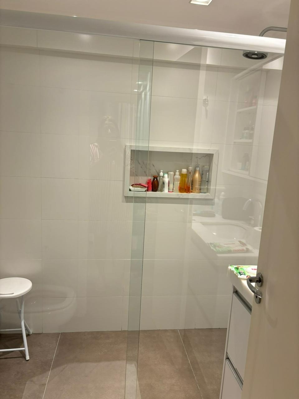 Apartamento para alugar com 3 quartos, 120m² - Foto 14