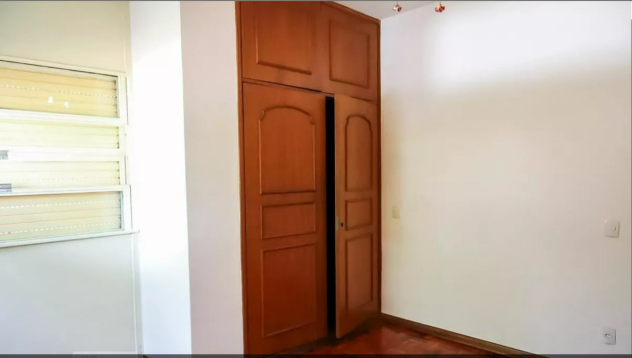 Apartamento para alugar com 3 quartos, 235m² - Foto 11