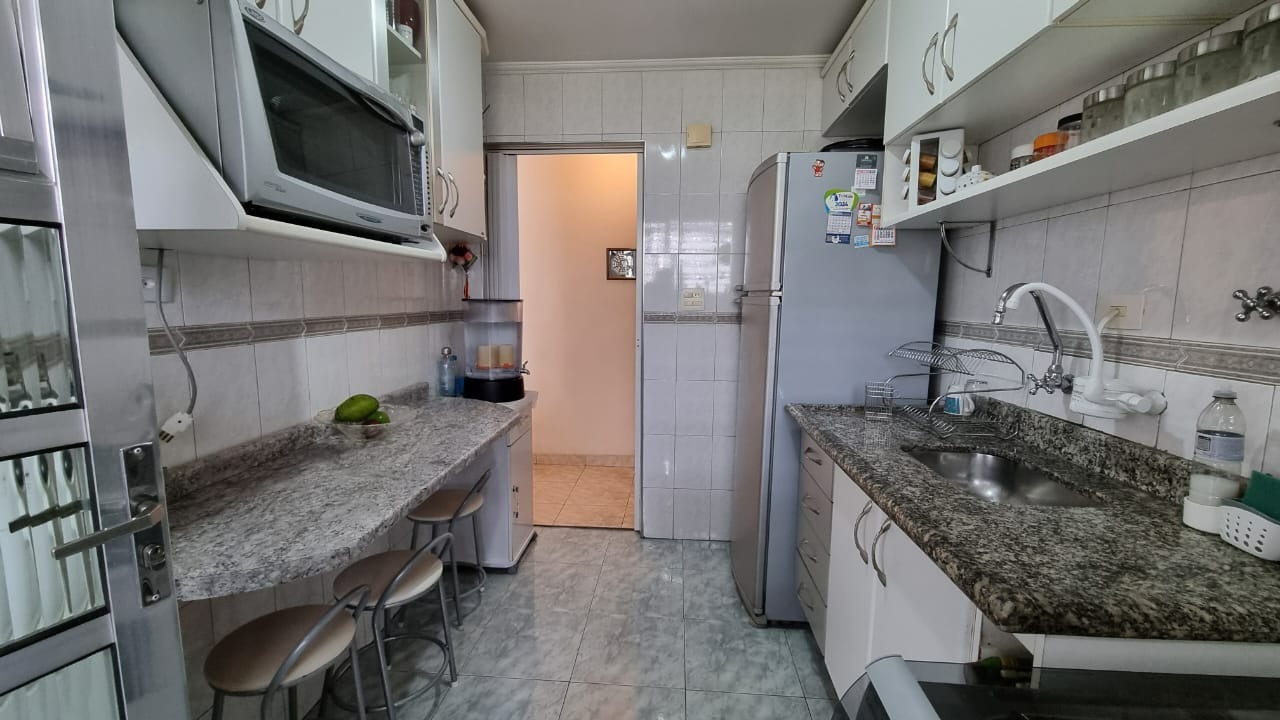 Apartamento à venda com 3 quartos, 82m² - Foto 27