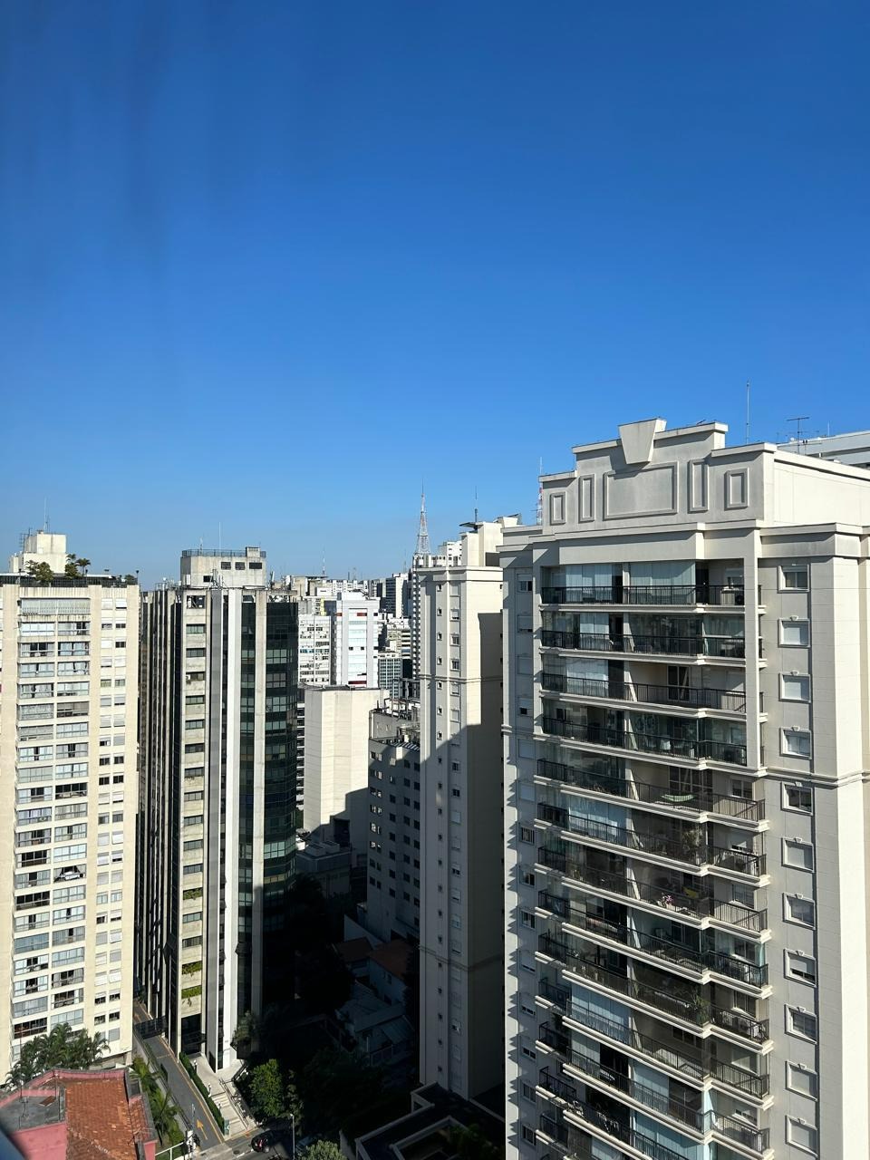 Apartamento para alugar com 2 quartos, 75m² - Foto 8