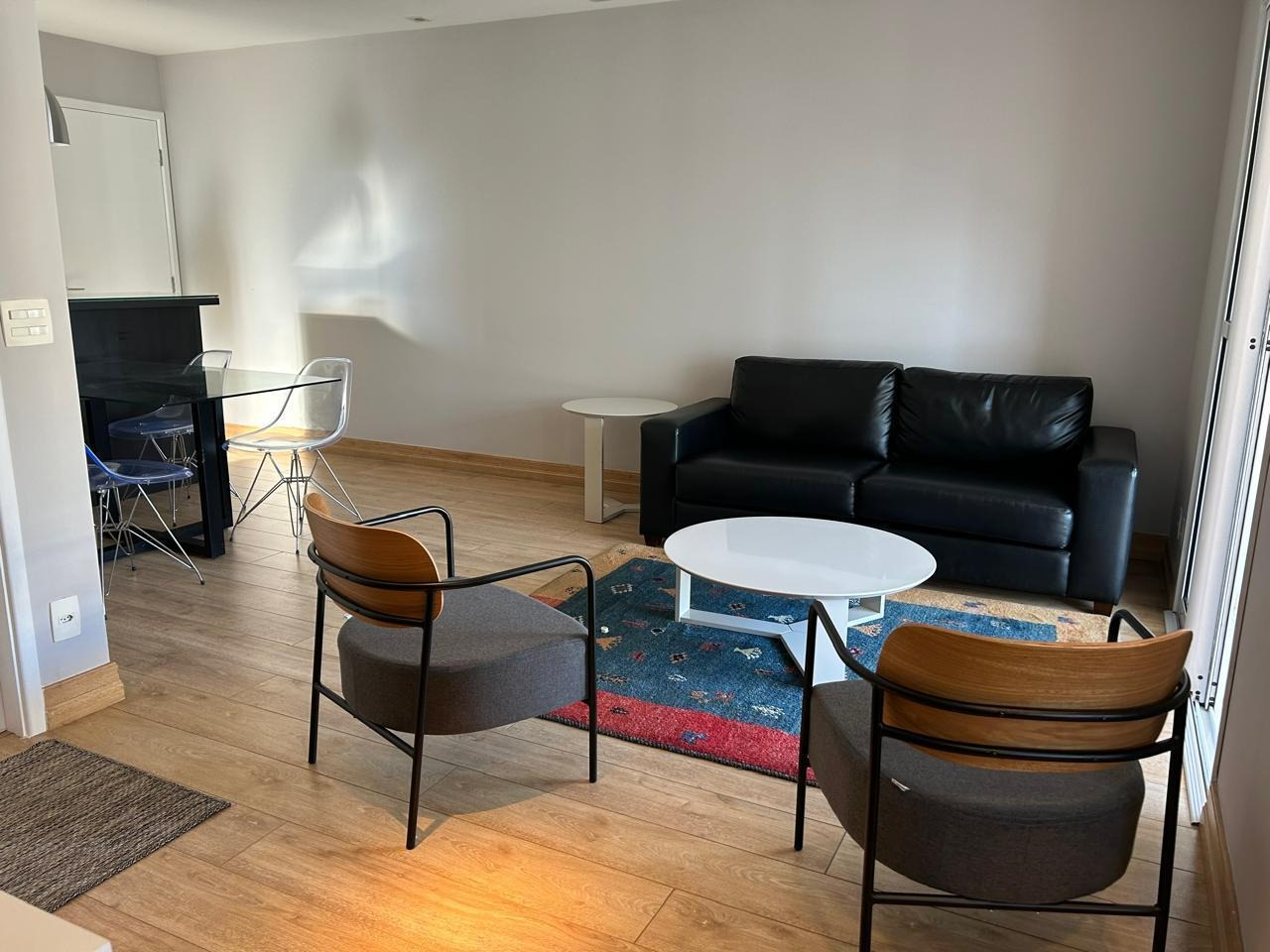 Apartamento para alugar com 2 quartos, 75m² - Foto 15