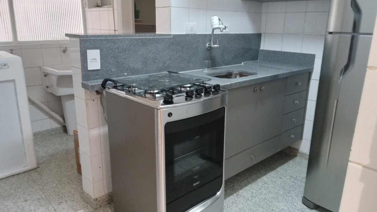 Apartamento para alugar com 2 quartos, 70m² - Foto 19