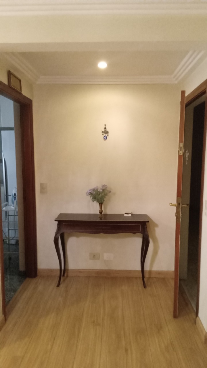 Apartamento à venda com 2 quartos, 70m² - Foto 25